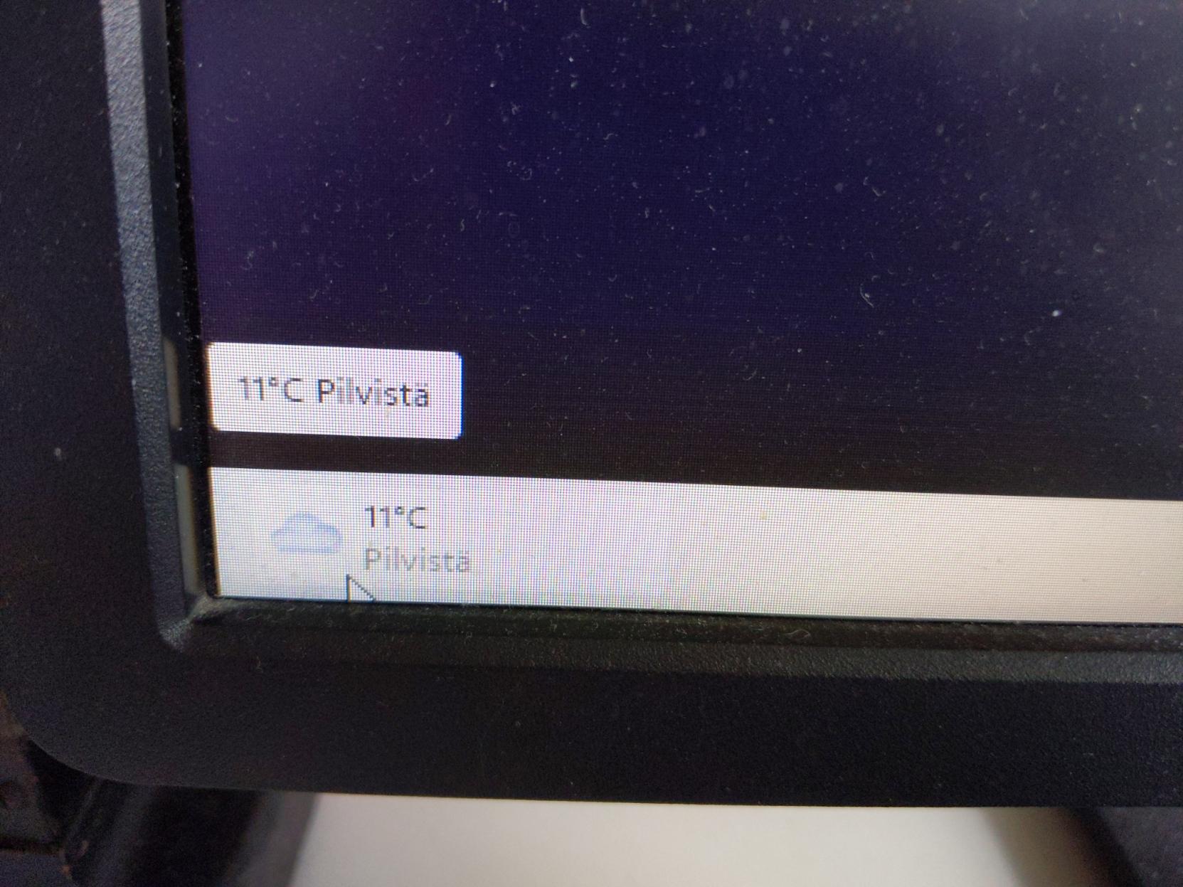 Same thing but now it says "Pilvistä".